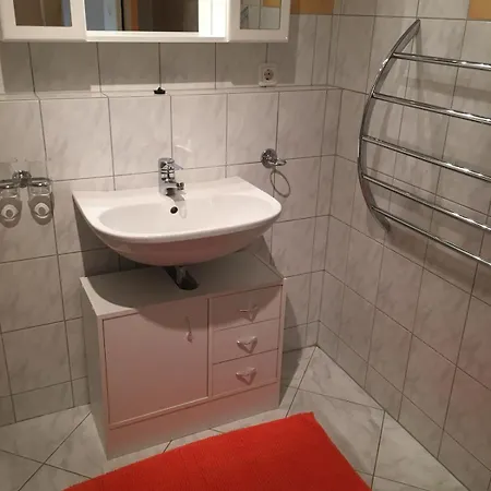 Lägenhet Grosszuegige Am Waldrand *