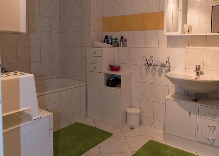 Grosszuegige Am Waldrand Walchsee